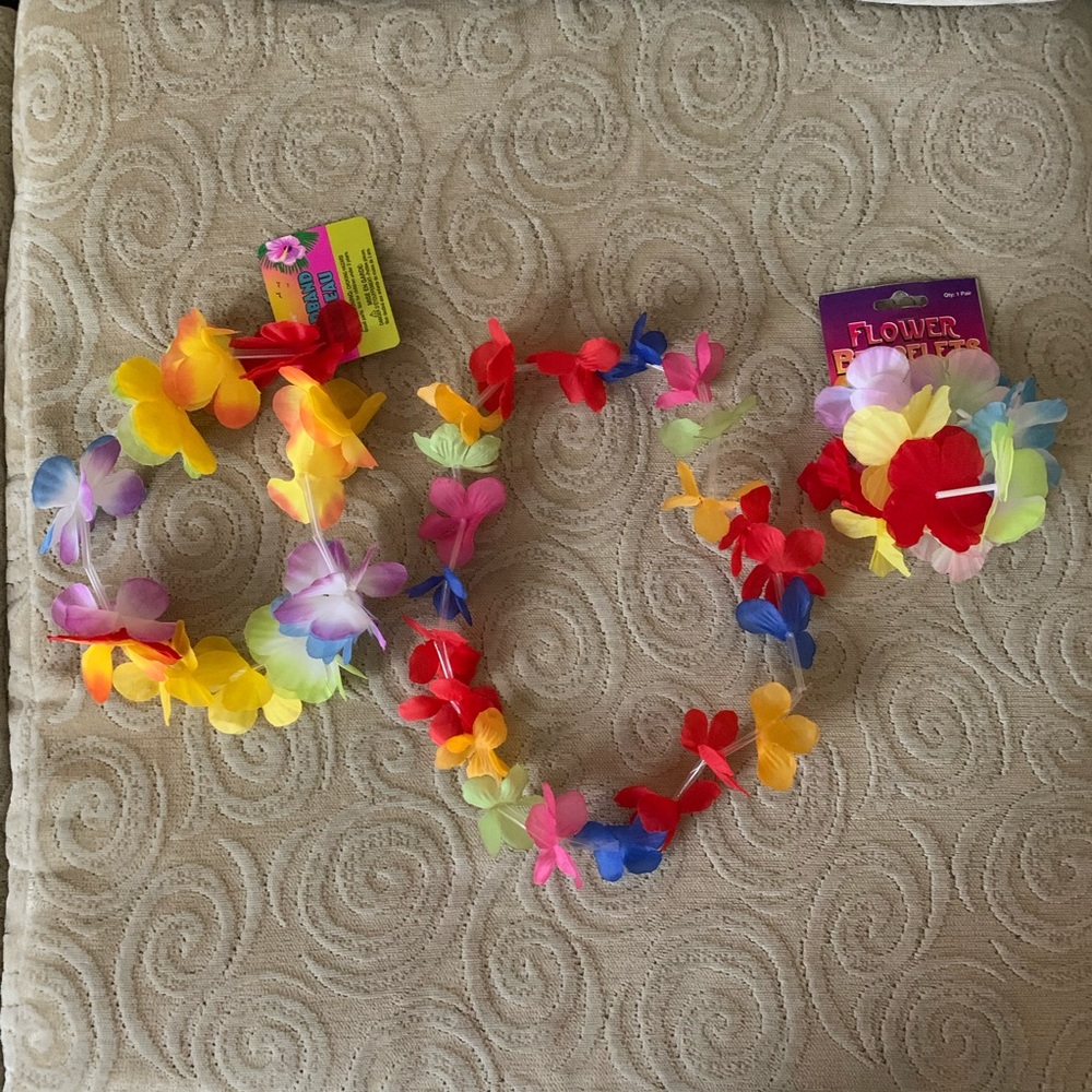 Flower Necklace, Headband, & Bracelet